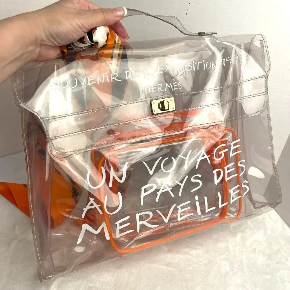 HERMES Vinyl Kelly Exhibition Tote Bag - Picture 2 of 13